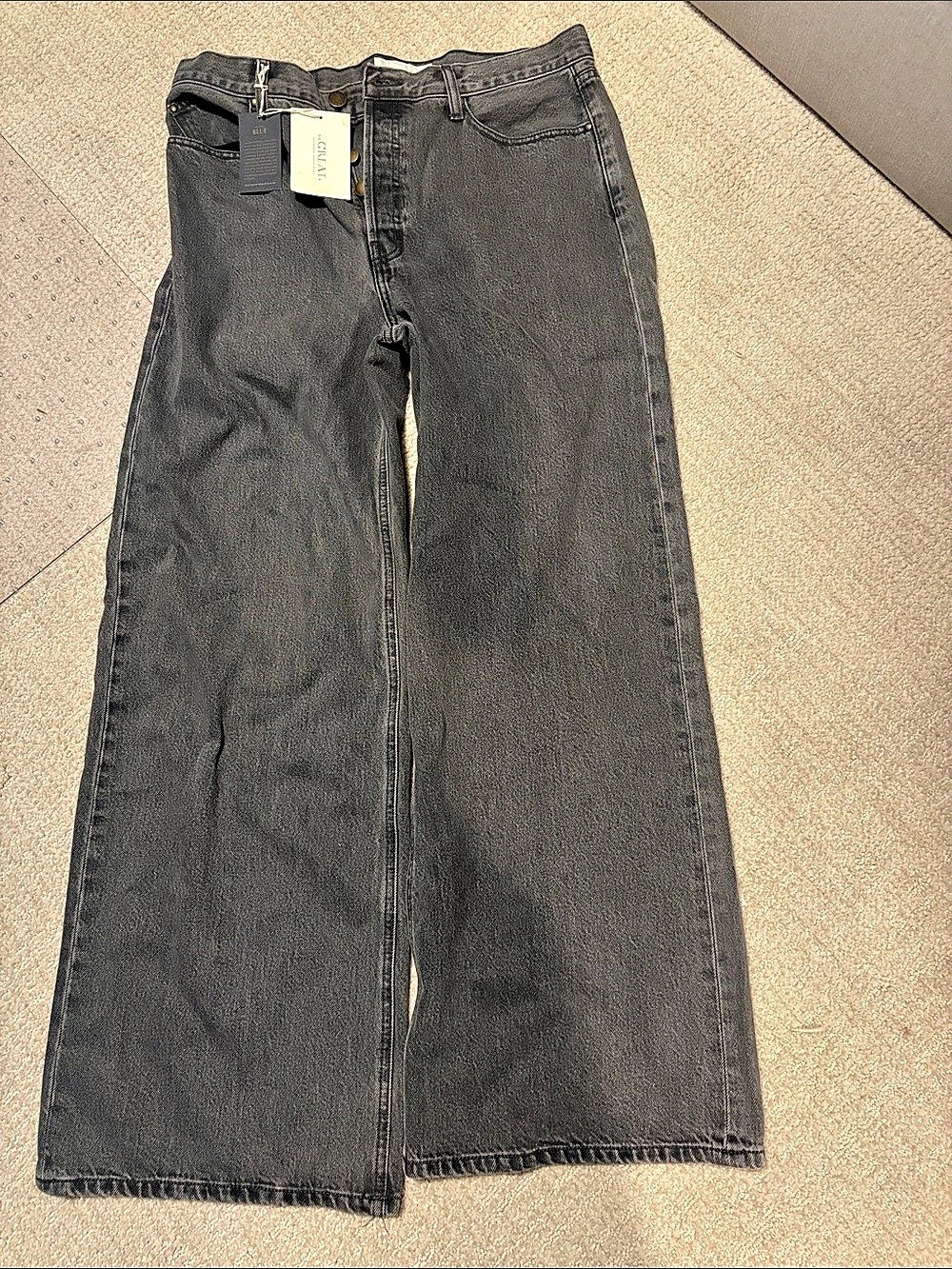 The Great. The Slouch Wide Leg Jean. Wide Leg Jeans in Gray Waist 29 NWT